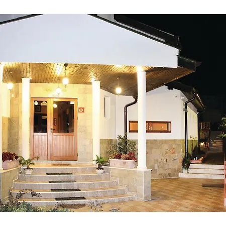 Seven-bedroom Holiday In Dom wakacyjny