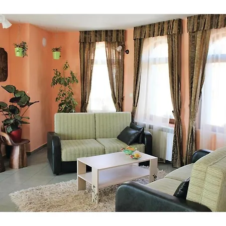 Seven-bedroom Holiday In Dom wakacyjny *